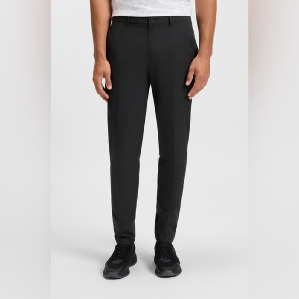 Hugo Boss Men’s Black Wool Dress Pants 36R Made in Romania